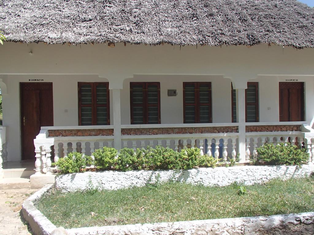 The Nungwi Inn Hotel Exteriör bild